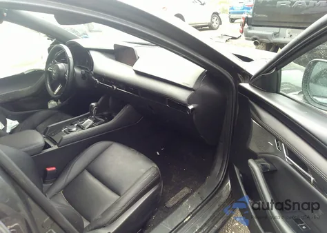 2020 Mazda Mazda3 Hatchback Preferred Package from USA, damaged, VIN JM1BPBMM2L1164359